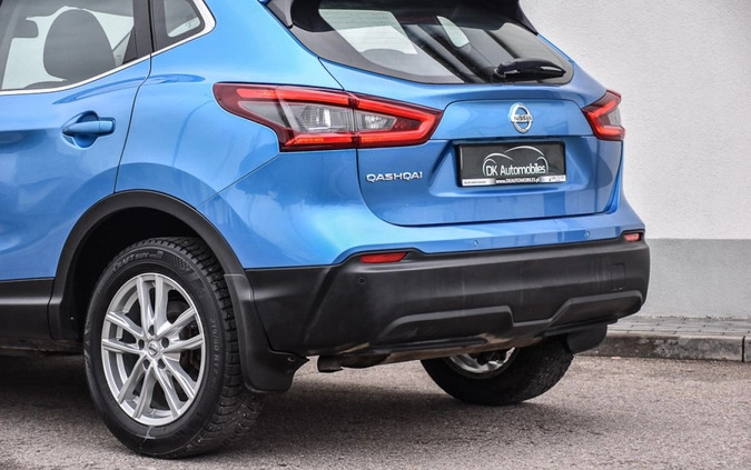 Nissan Qashqai cena 66912 przebieg: 167000, rok produkcji 2018 z Choszczno małe 742